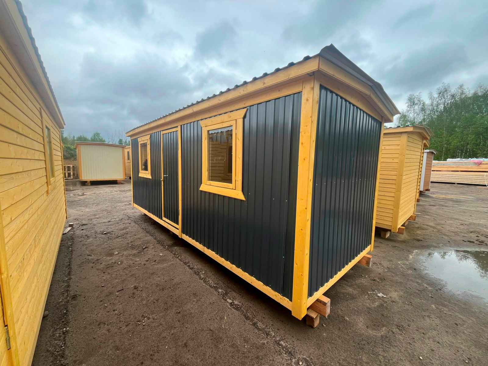 Вагончик-бытовка 6х2,3 в наличии