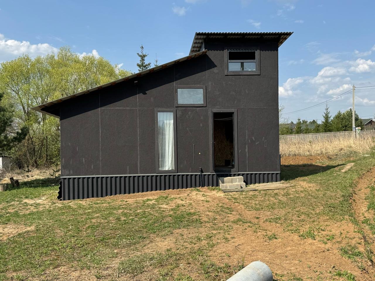 Уютный дом на берегу озера!