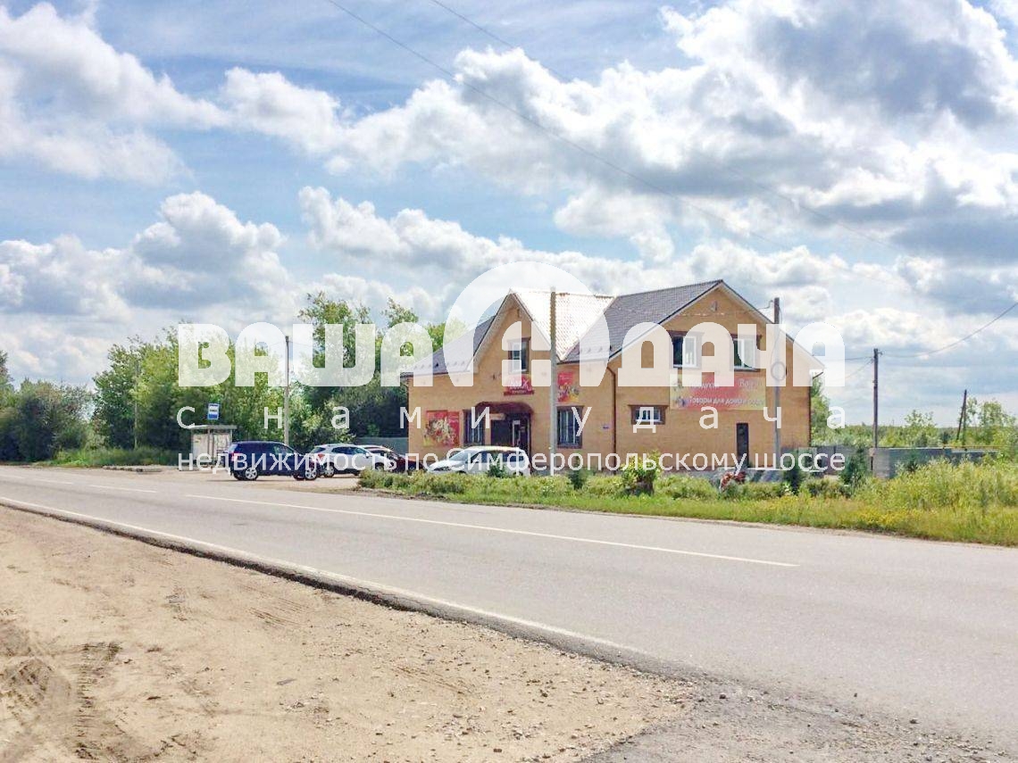 Магазин в деревне Александровка