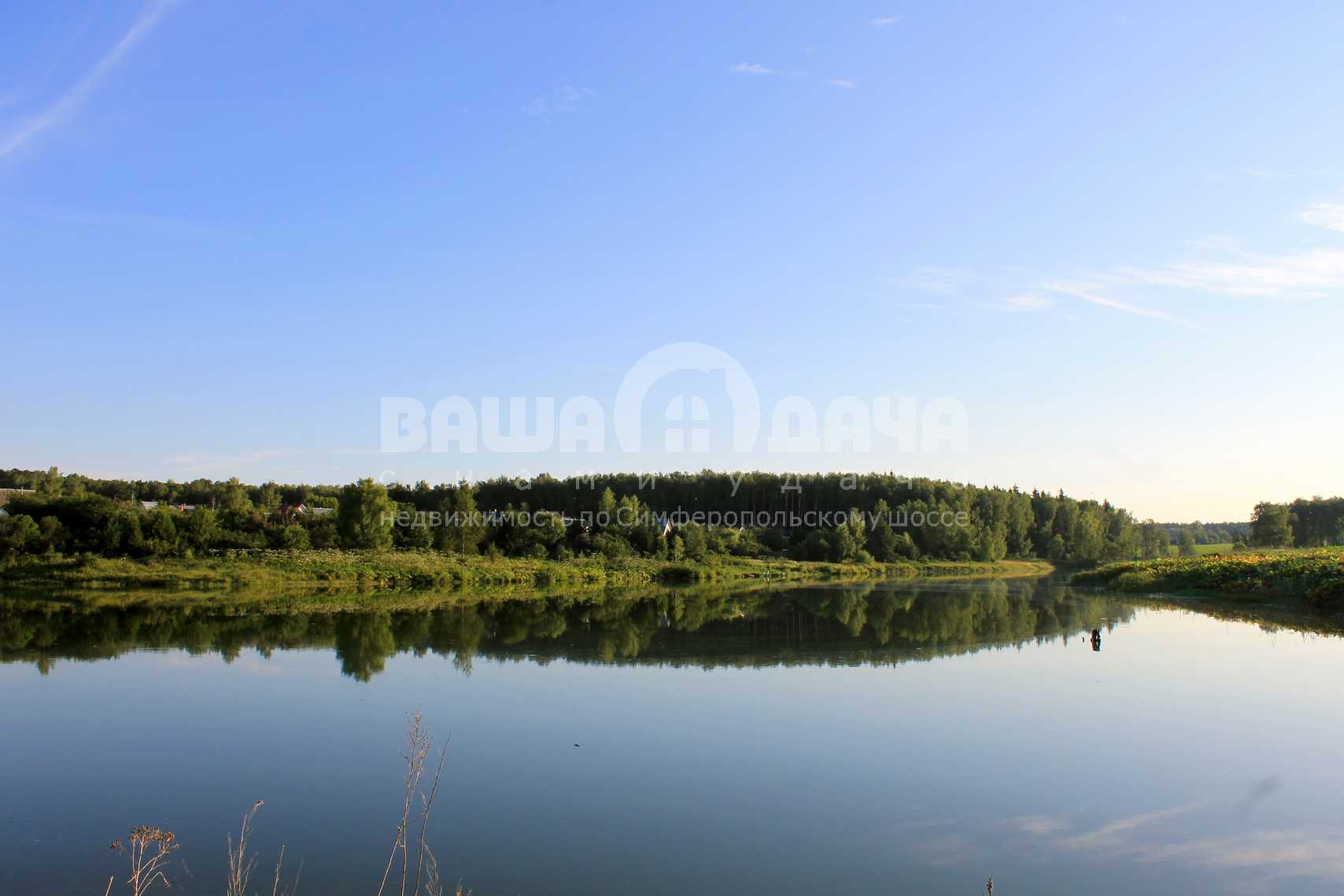 Озеро в п. Озерный